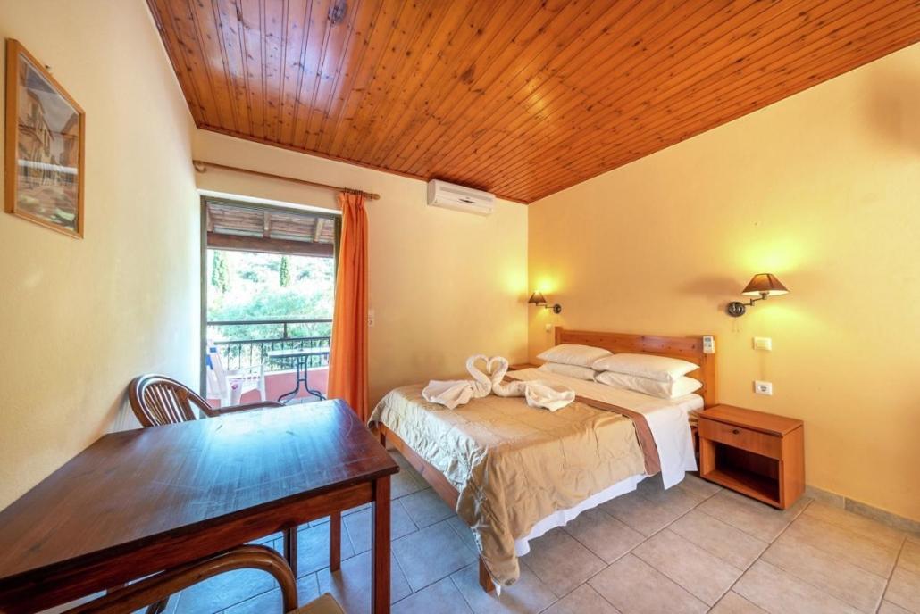 Mimosa Apartments With Pool Paleokastritsa Exterior foto